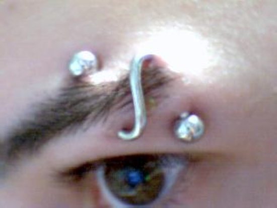 eyebrow piercing (17)
