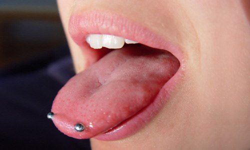 Snake-Eyes-and-Tongue-Piercing